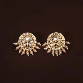 Charming Kundan Studded With Pearls Earring For Women